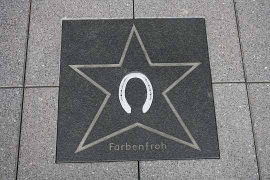 Farbenfroh