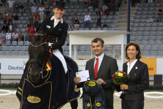 Siegerehrung HAVENS Pferdefutter-Preis Foto: CHIO Aachen / Michael Strauch