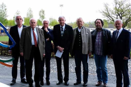 Das Foto zeigt v.l. Kurt-Heinrich Radermacher, Hans Wolter, Hans-Joachim Wagner,  Albert Haugg, Manfred Hauswirth, Dirk Geller und Carl Meulenbergh.