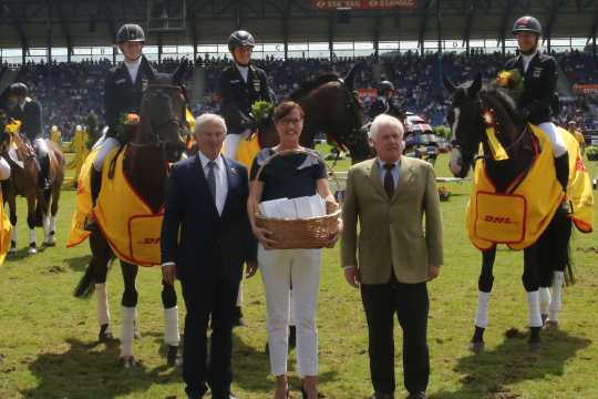 Prize giving ceremony DHL-Prize Photo: CHIO Aachen / Michael Strauch