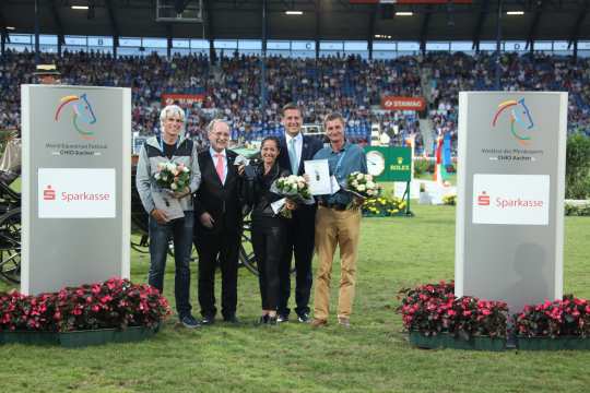 Ehrung Silberne Kamera Foto: CHIO Aachen / Michael Strauch