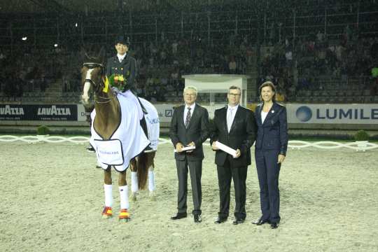 Siegerehrung LUMILEDS-Preis Foto: CHIO Aachen / Foto: Michael Strauch