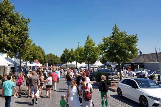 Perfektes Wetter beim Soerser Sonntag 2018. 