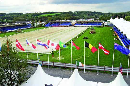 Das Fahrstadion bei den Weltreiterspielen in Aachen im Jahr 2006. 