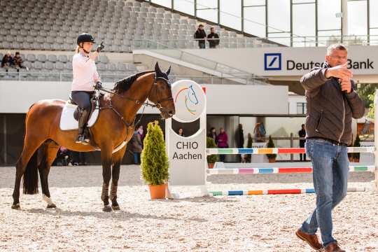 Springtraining mit Otto Becker beim 2. CHIO Aachen-Bloggertreffen. Foto: @fs_bildpoesie/ Franziska Sack