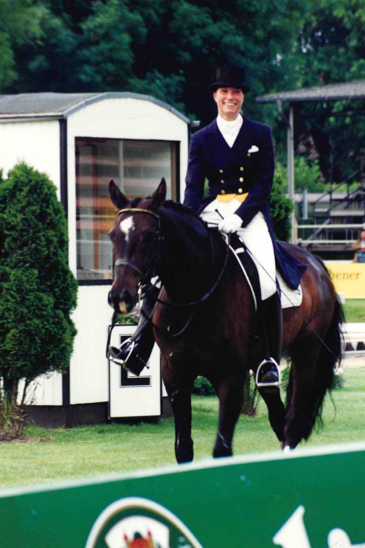 Stefanie Peters weiß, wie es ist, beim CHIO dabei zu sein: 1997 war sie mit ihrem Erfolgspferd Davidoff am Start.