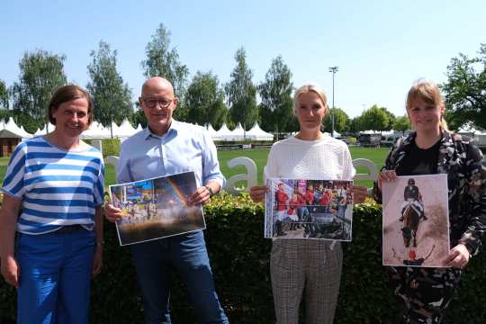 Das Foto zeigt die Jury (v.l.): Birgit Rosenberg, Andreas Müller, Jana Wargers und Mirka Nilkens. Foto: CHIO Aachen/ Jansen