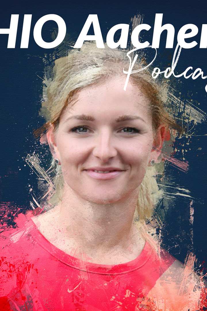 CHIO Aachen podcast cover with Julia Krajewski in a painterly style with pink and beige brushstrokes on the contours of her smiling portrait. Julia is wearing a pink top and has tied back her blonde hair.